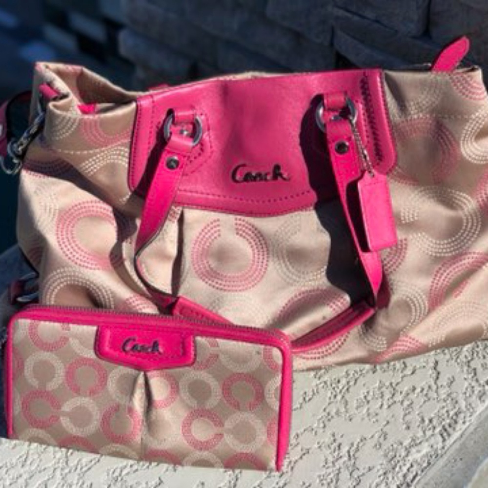 Coach purse with matching wallet